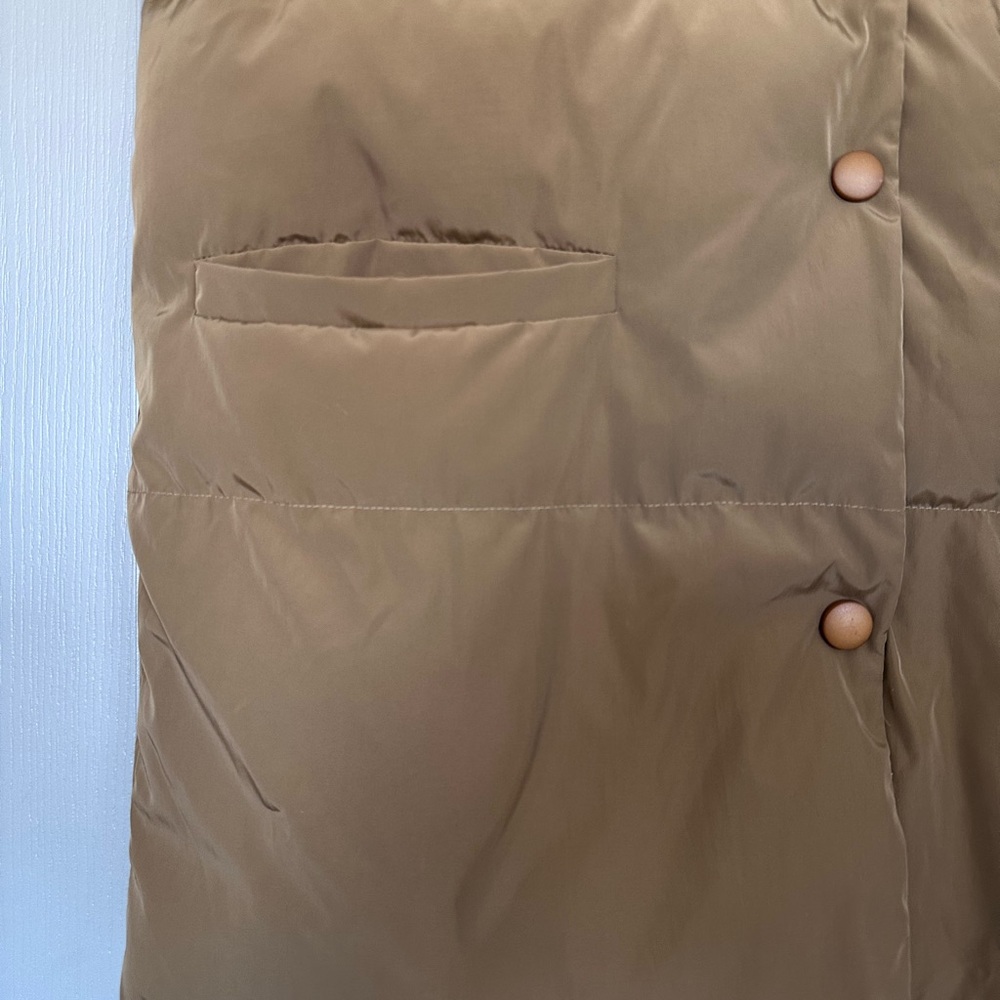 Bucket List Ruffle Sleeve Puffer Vest Gold Tan Quilted Statement Vest Sz S - Picture 5 of 12